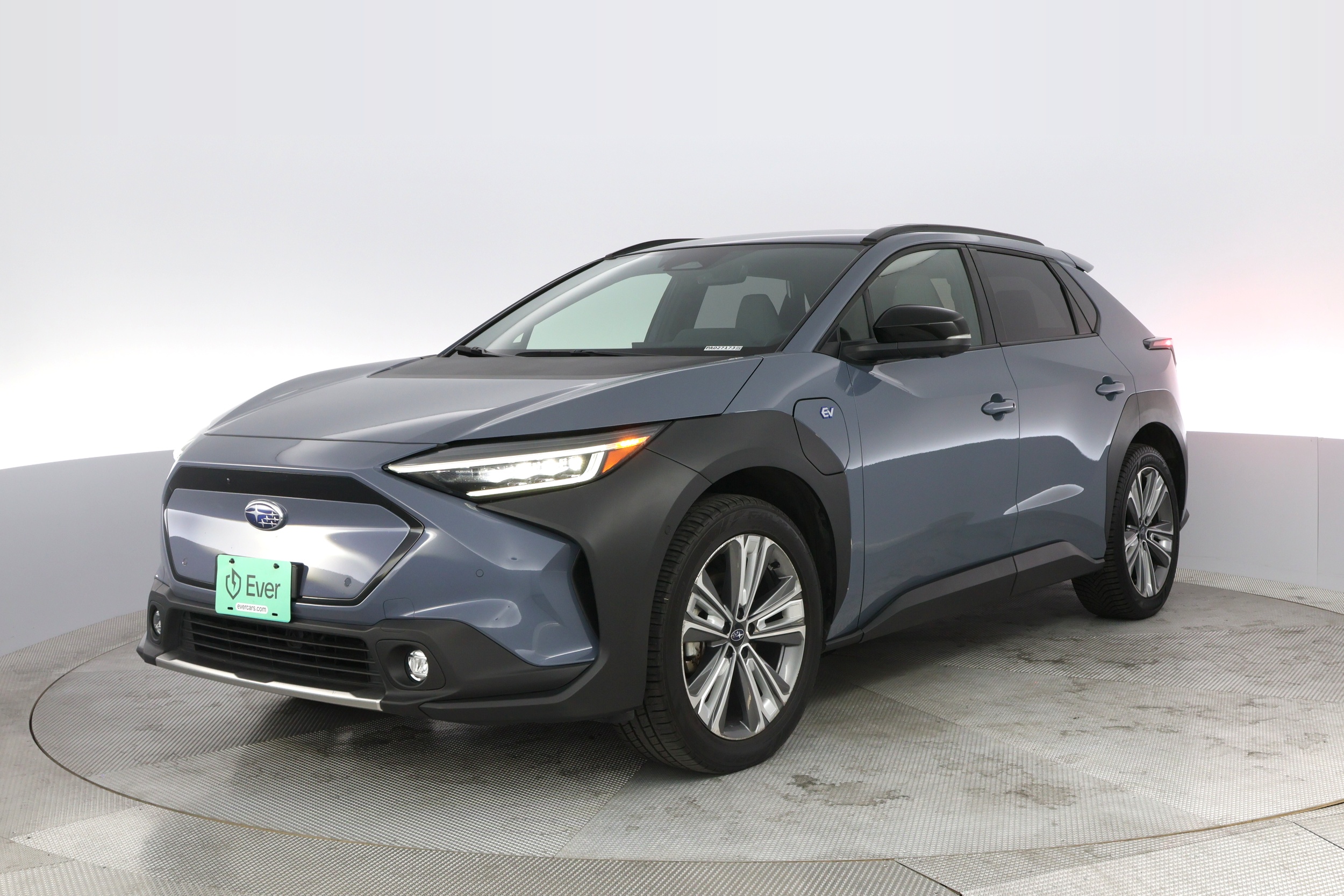 2023 Subaru SOLTERRA Limited's photo