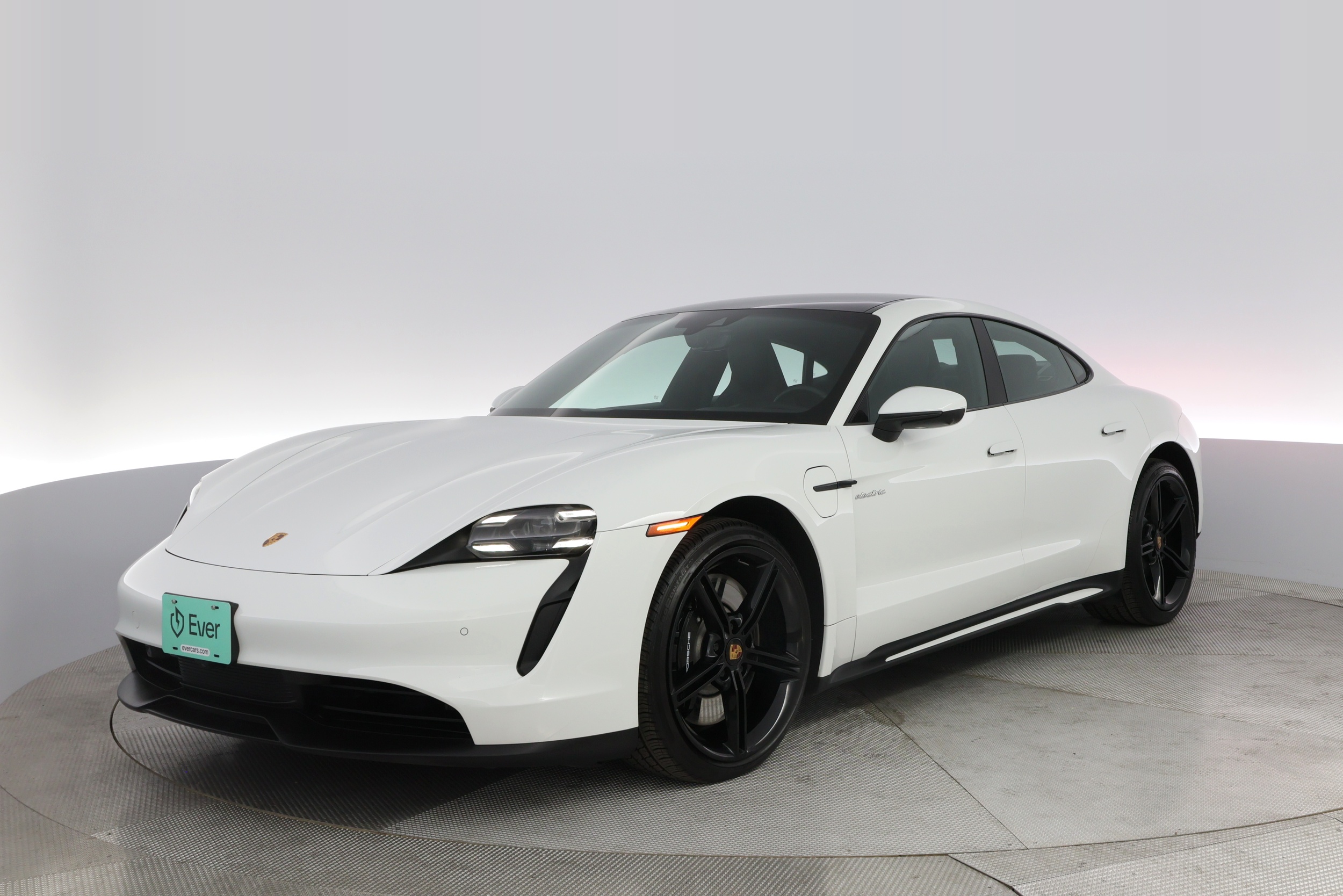 2021 Porsche Taycan S's photo