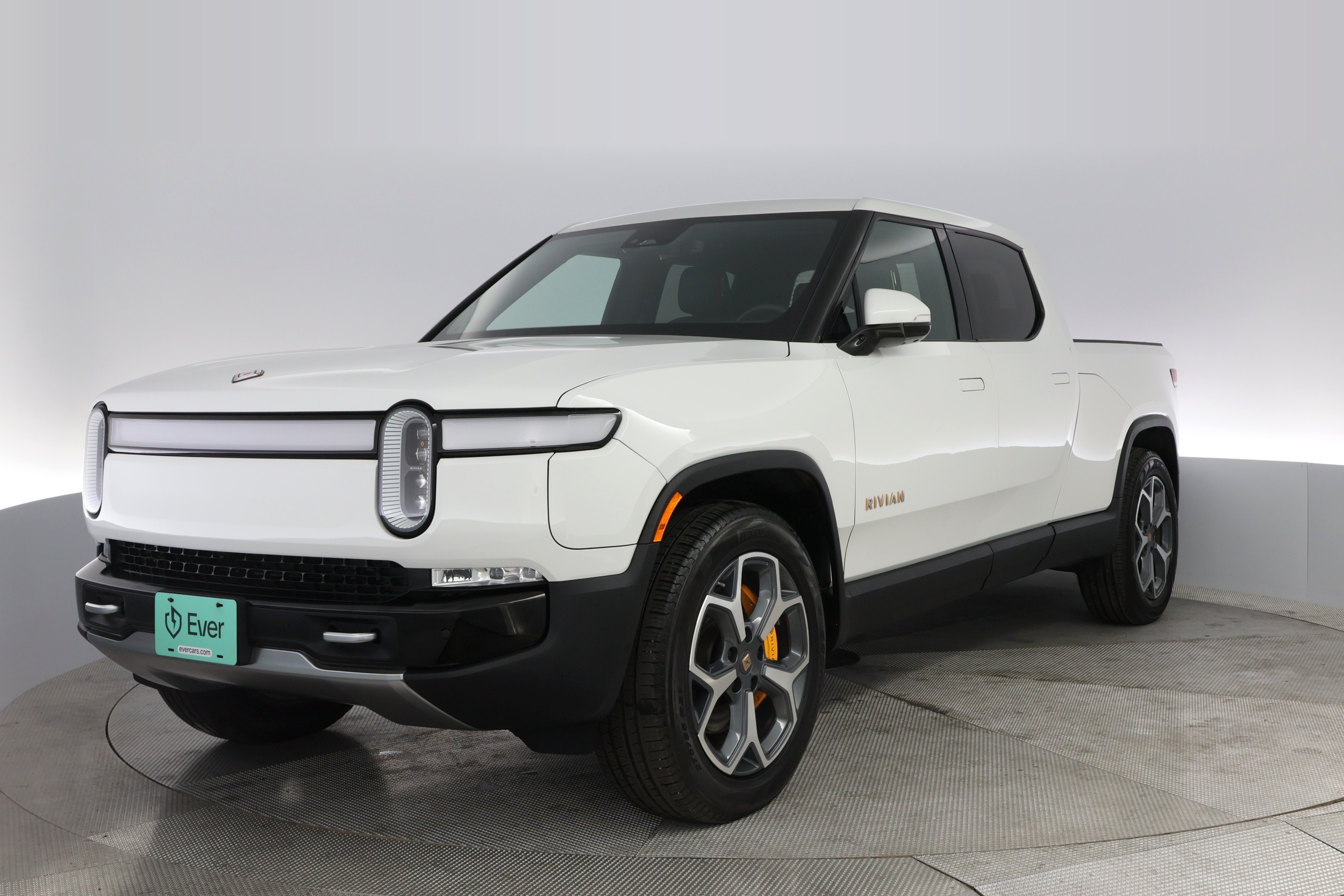 2022 Rivian R1T Adventure's photo