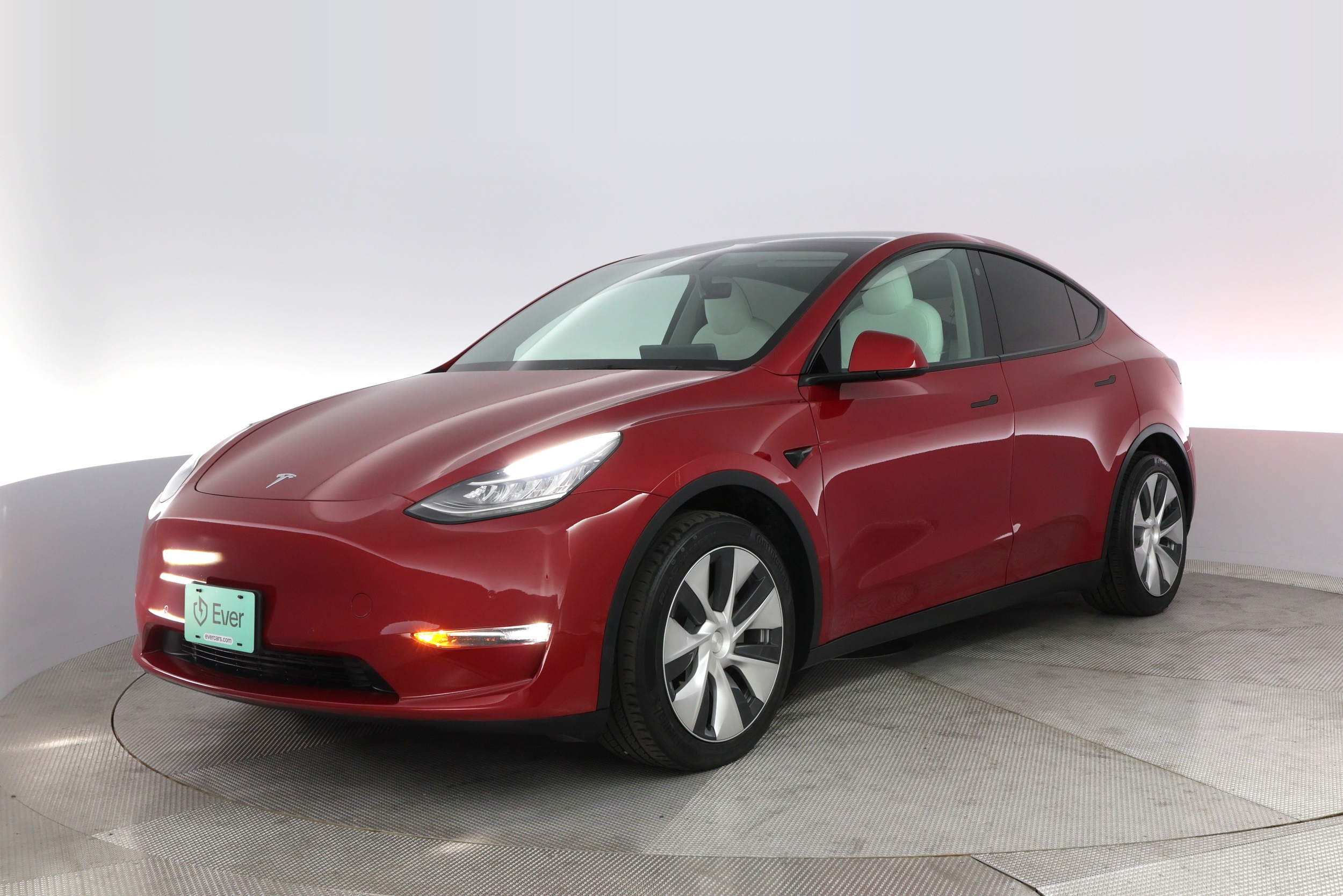 2021 Tesla Model Y Long Range's photo