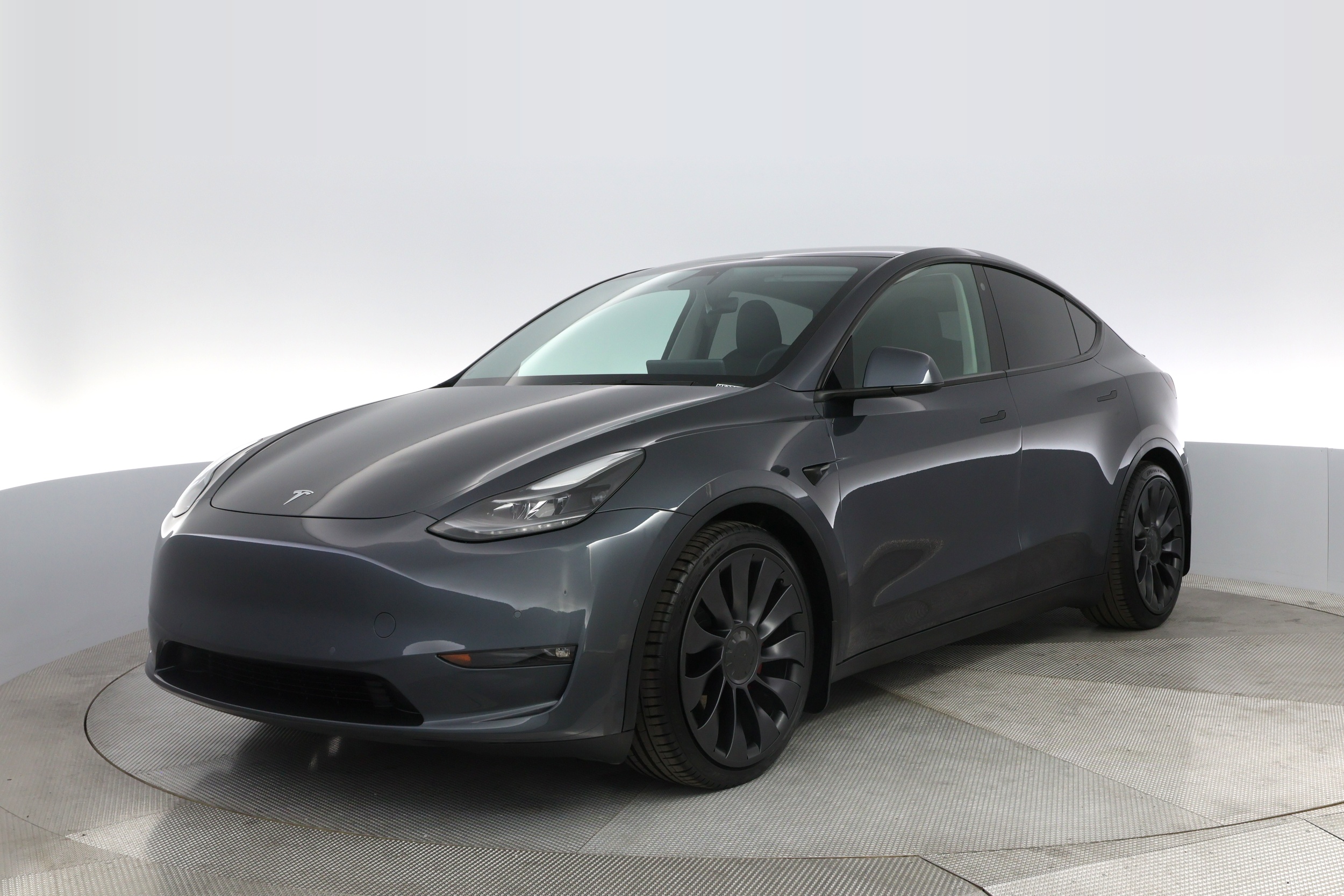 2021 Tesla Model Y Performance's photo
