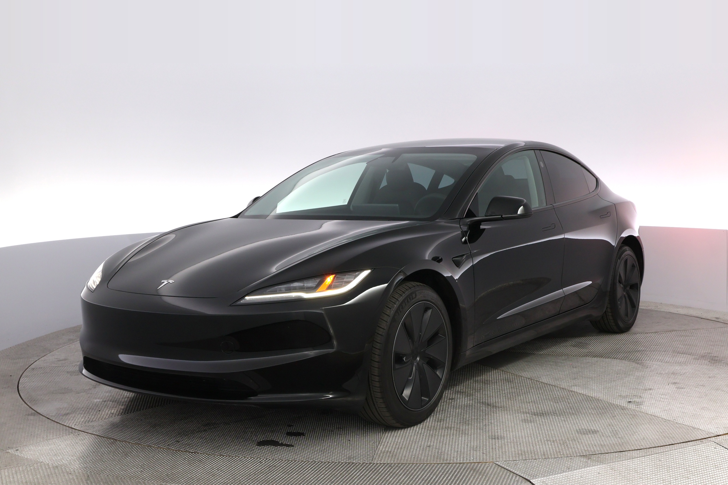 2025 Tesla Model 3 Performance's photo