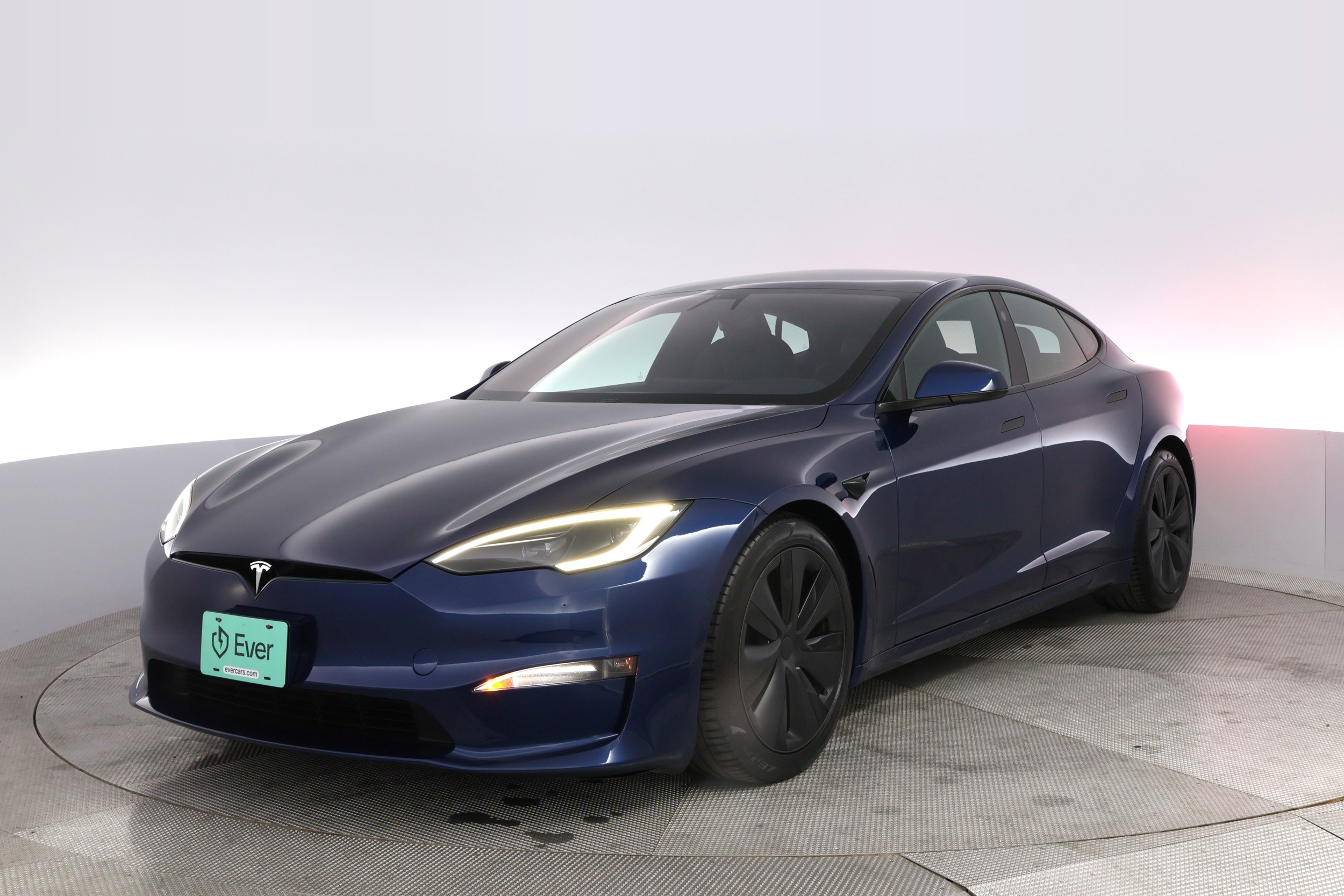 2022 Tesla Model S Base's photo