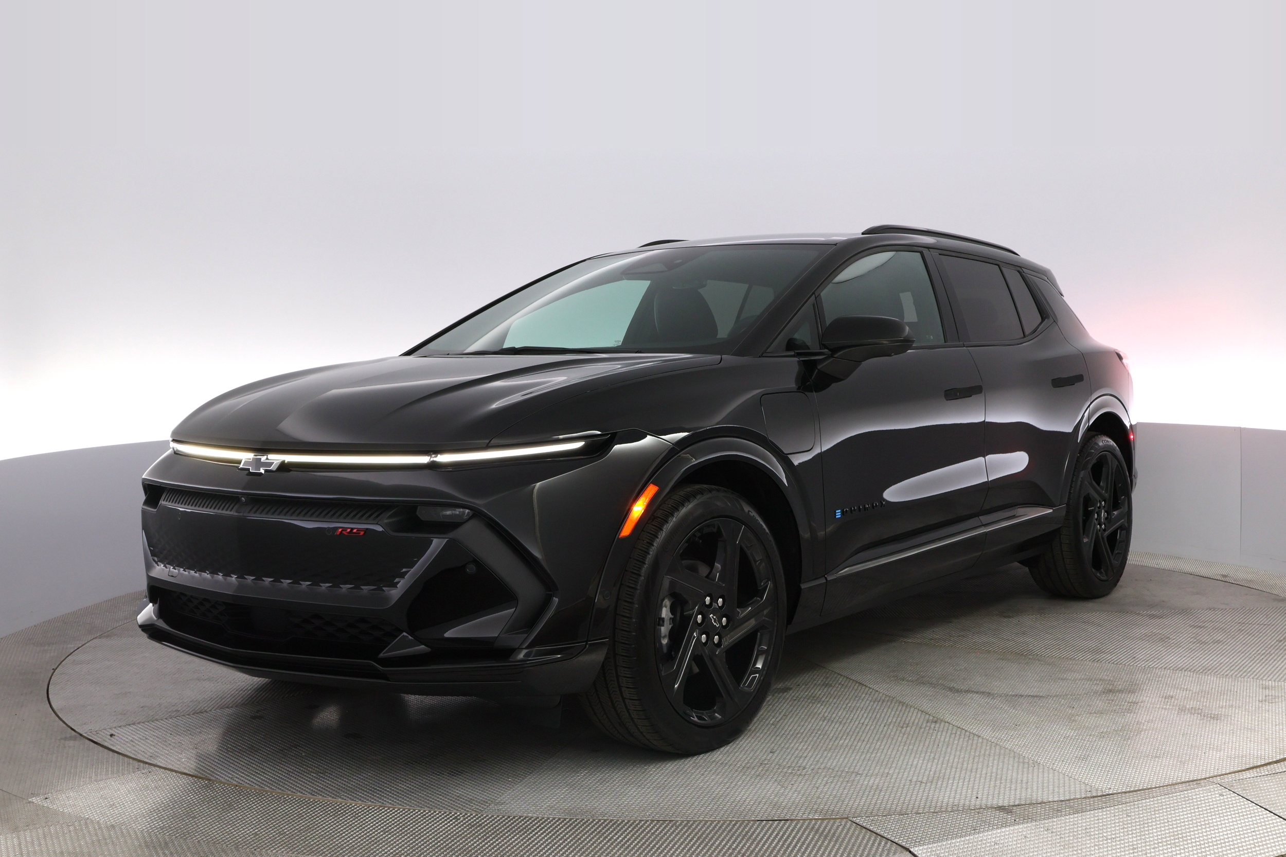 2024 Chevrolet Equinox EV Launch Edition's photo