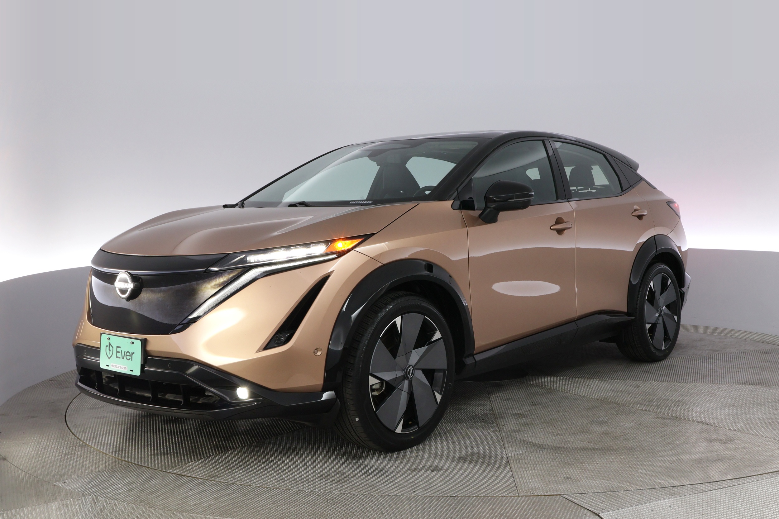 2023 Nissan Ariya Platinum+