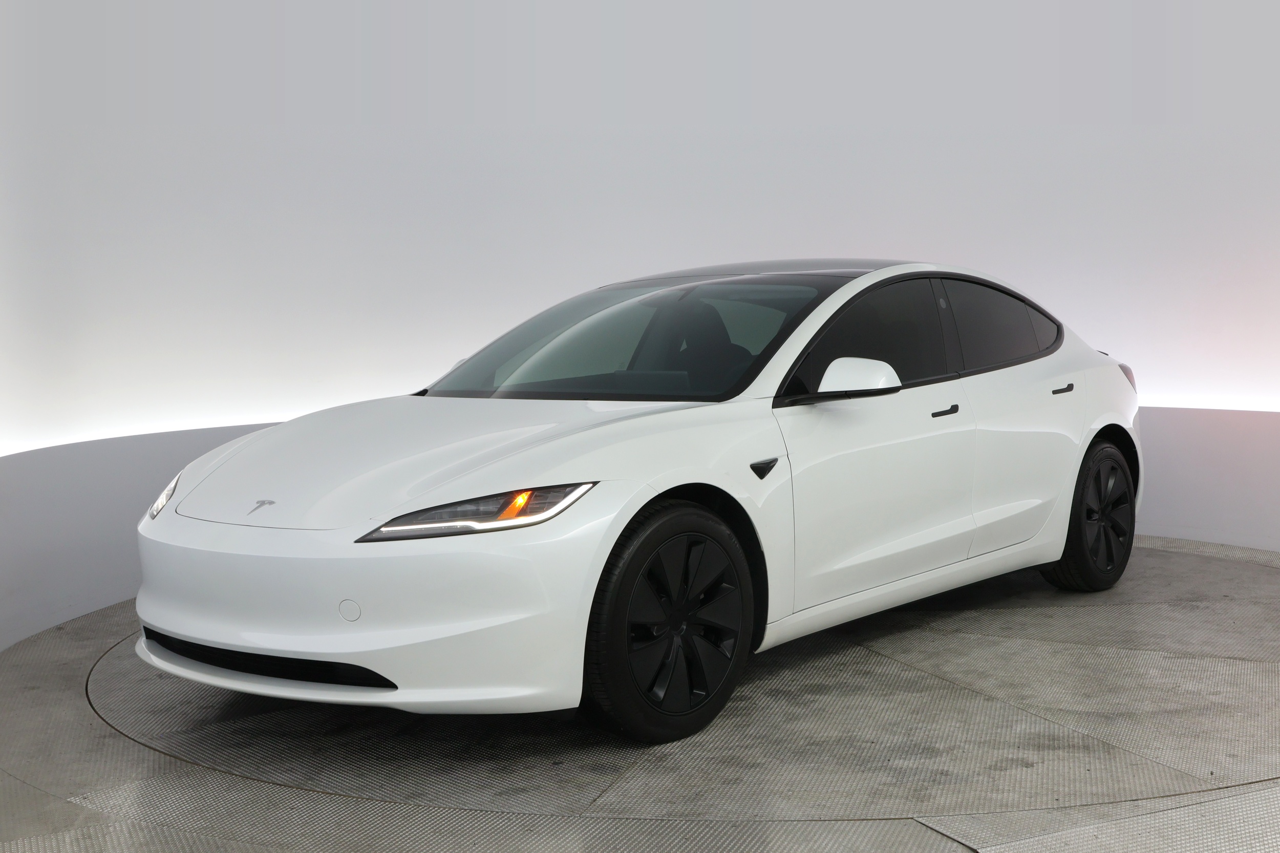 2025 Tesla Model 3 Long Range AWD's photo