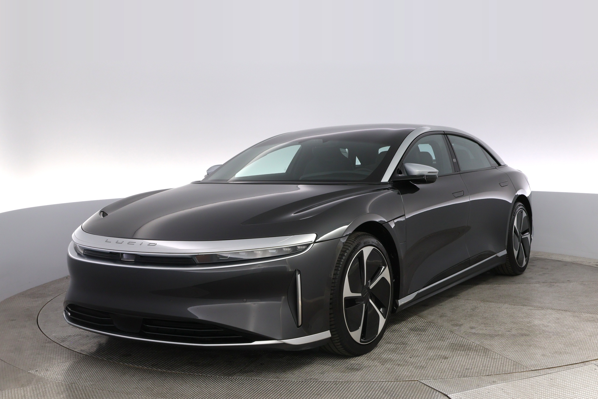 2023 Lucid Air Grand Touring's photo