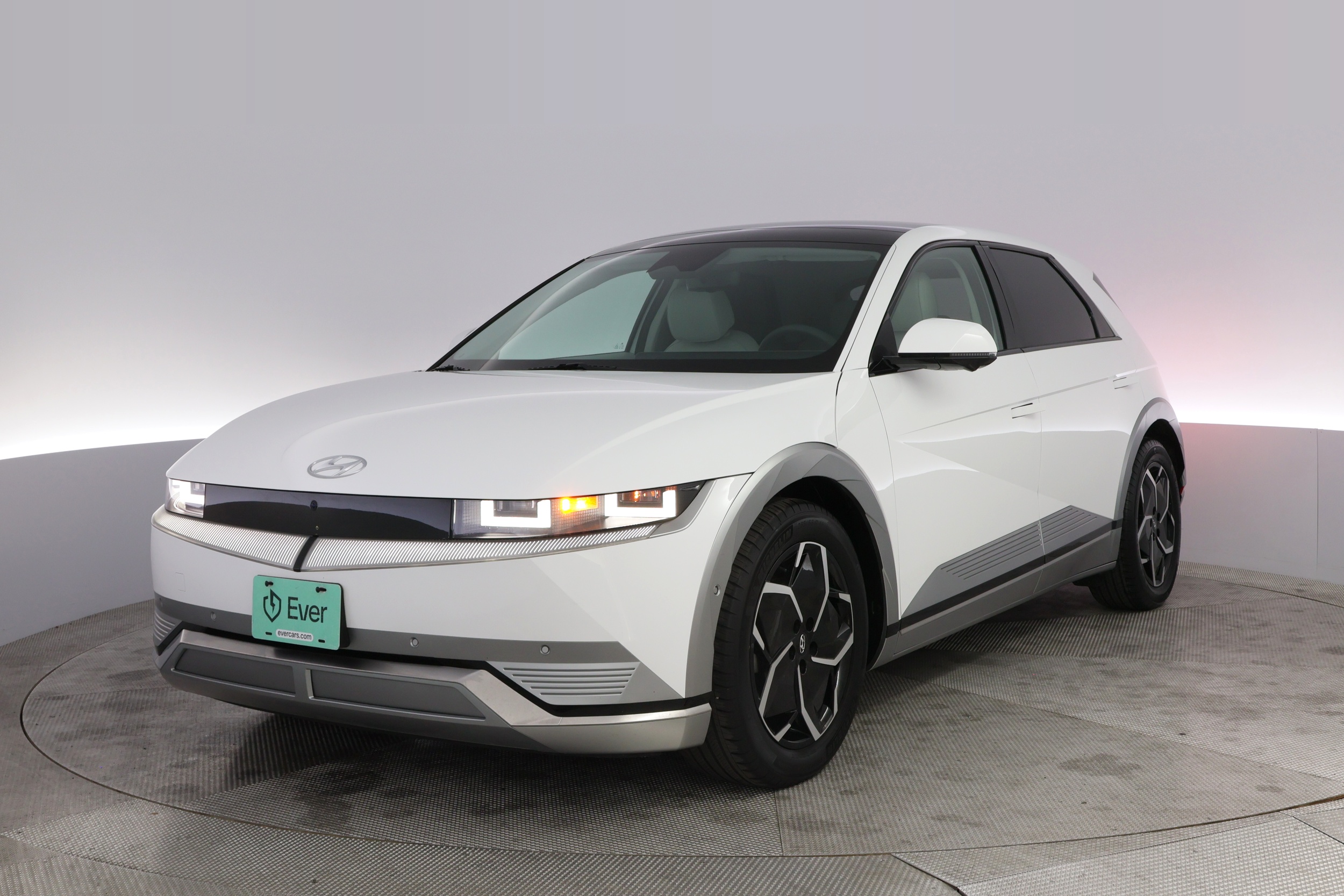 2024 Hyundai Ioniq 5 Limited RWD's photo