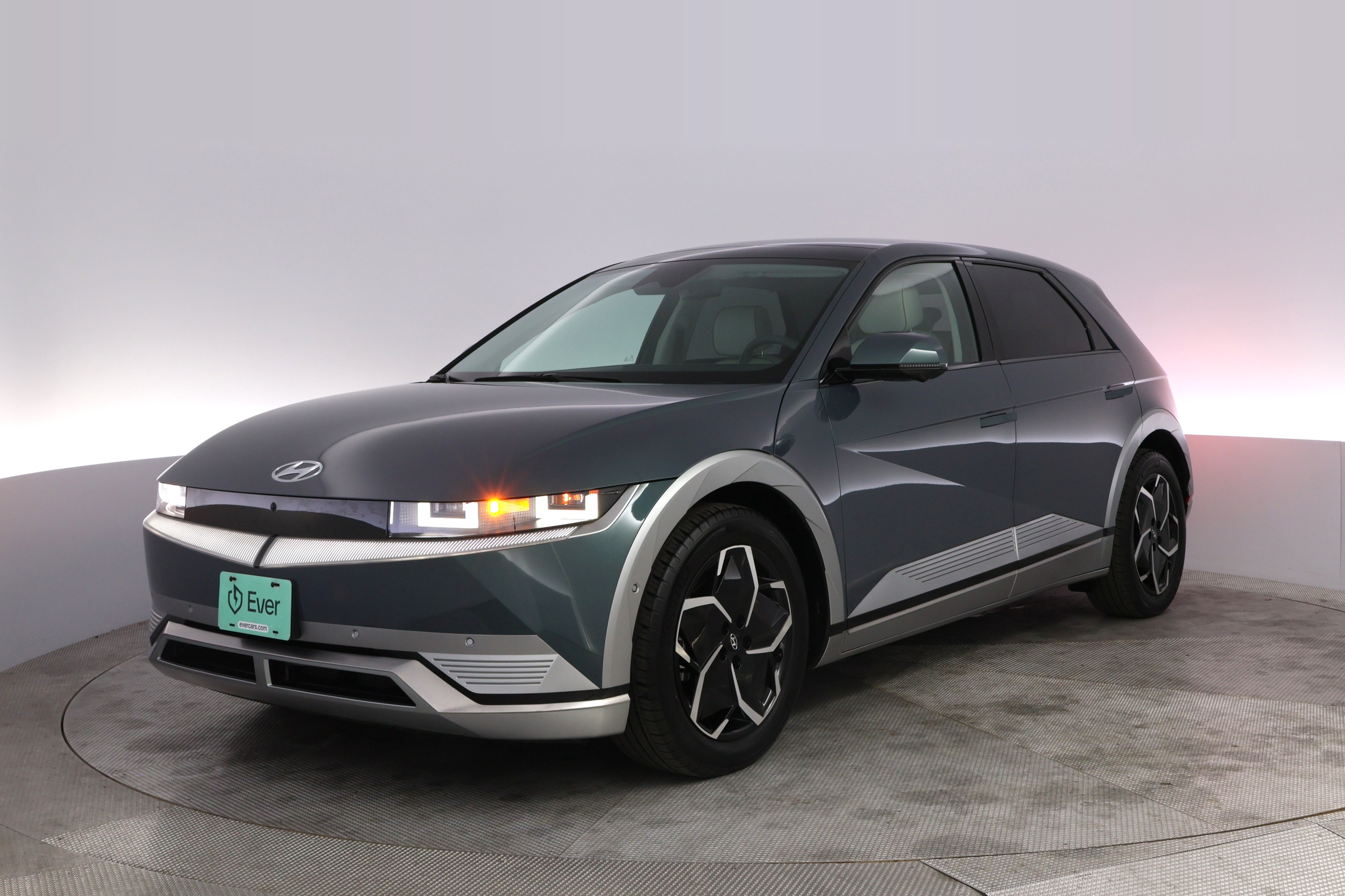 2024 Hyundai Ioniq 5 Limited RWD's photo