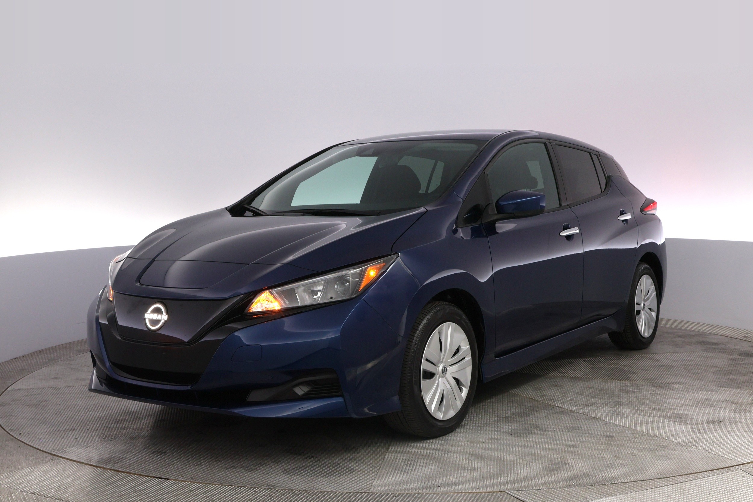 2025 Nissan Leaf