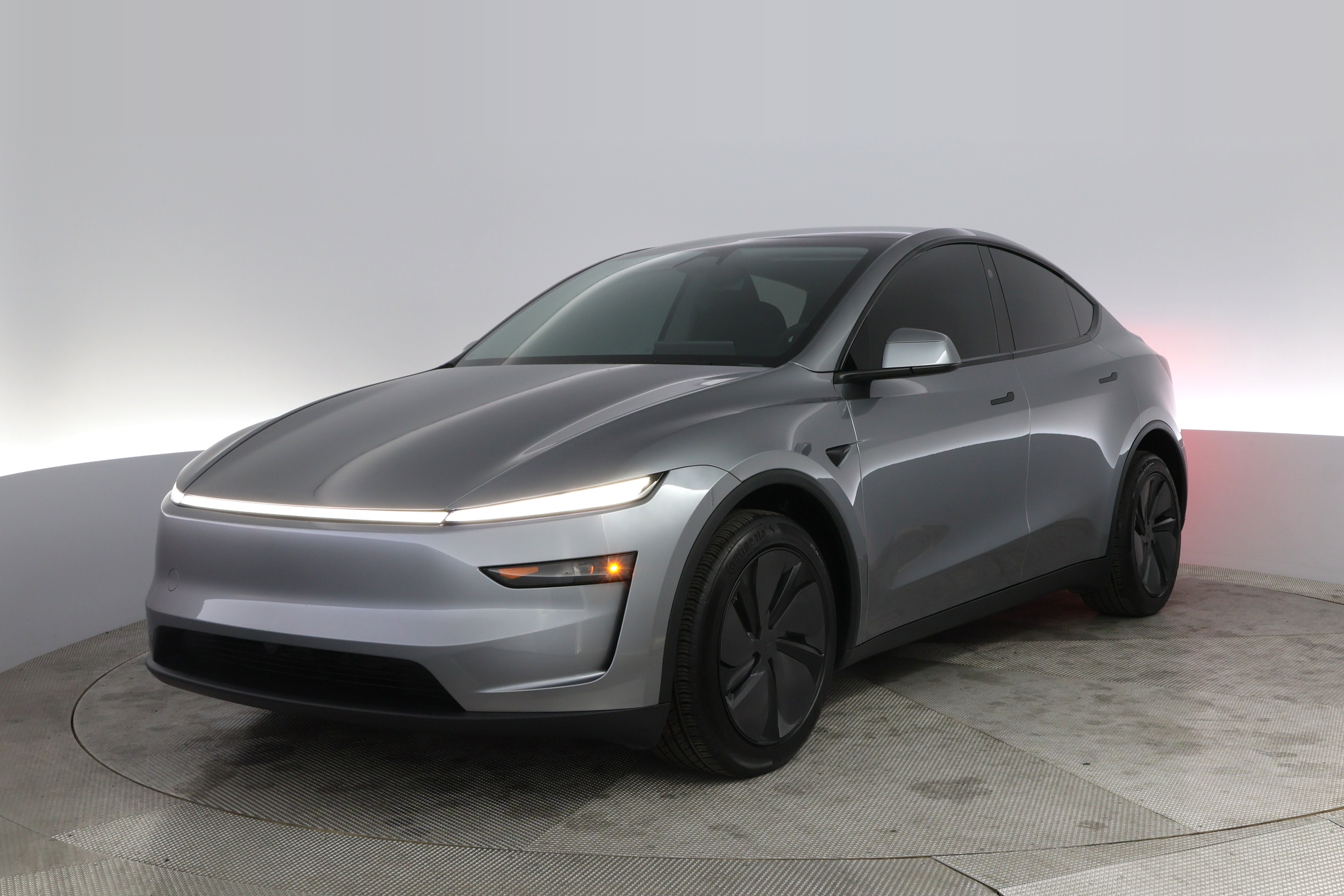 2026 Tesla Model Y Premium Rear Wheel Drive's photo