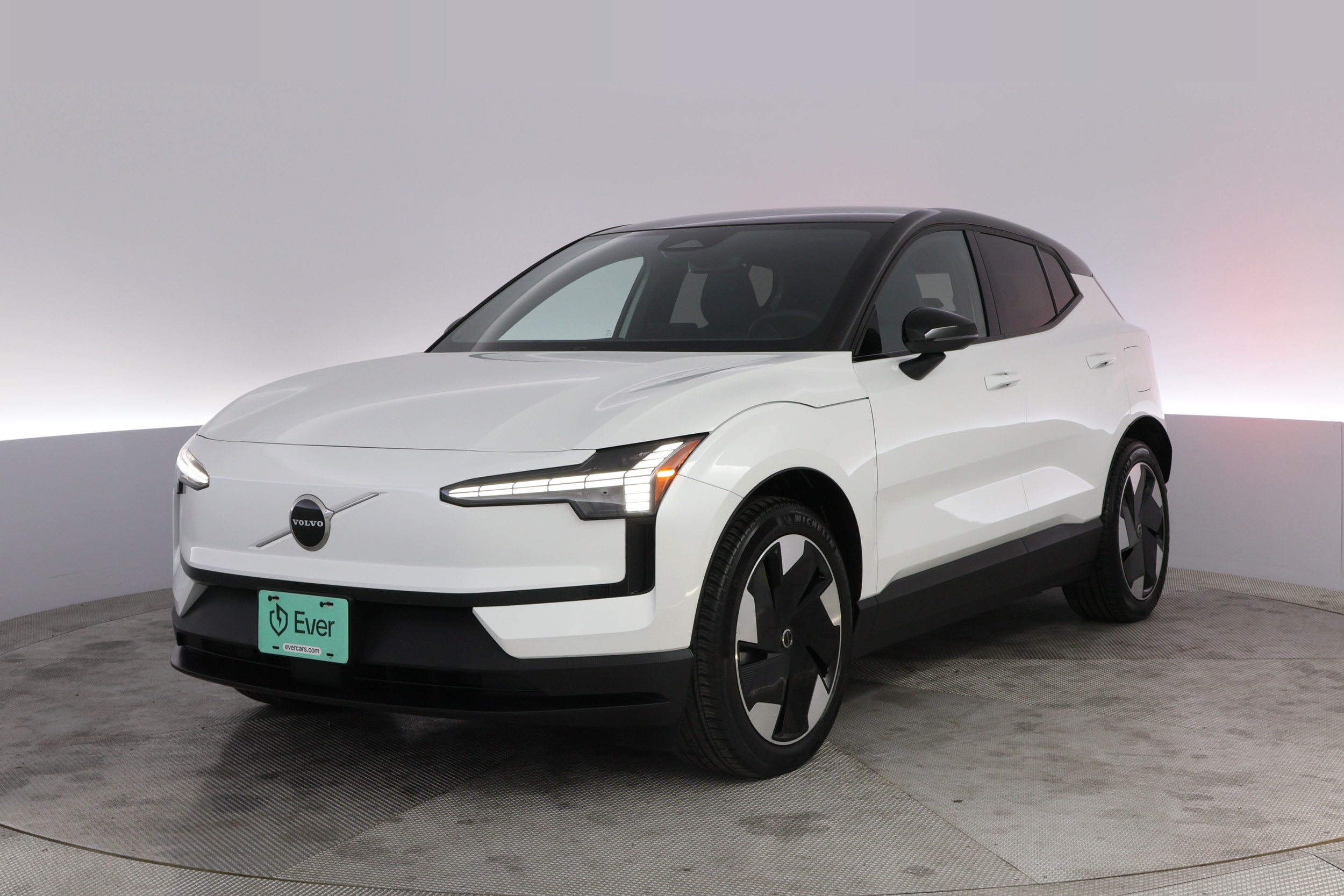 2025 Volvo EX30 Twin Motor Performance Plus's photo