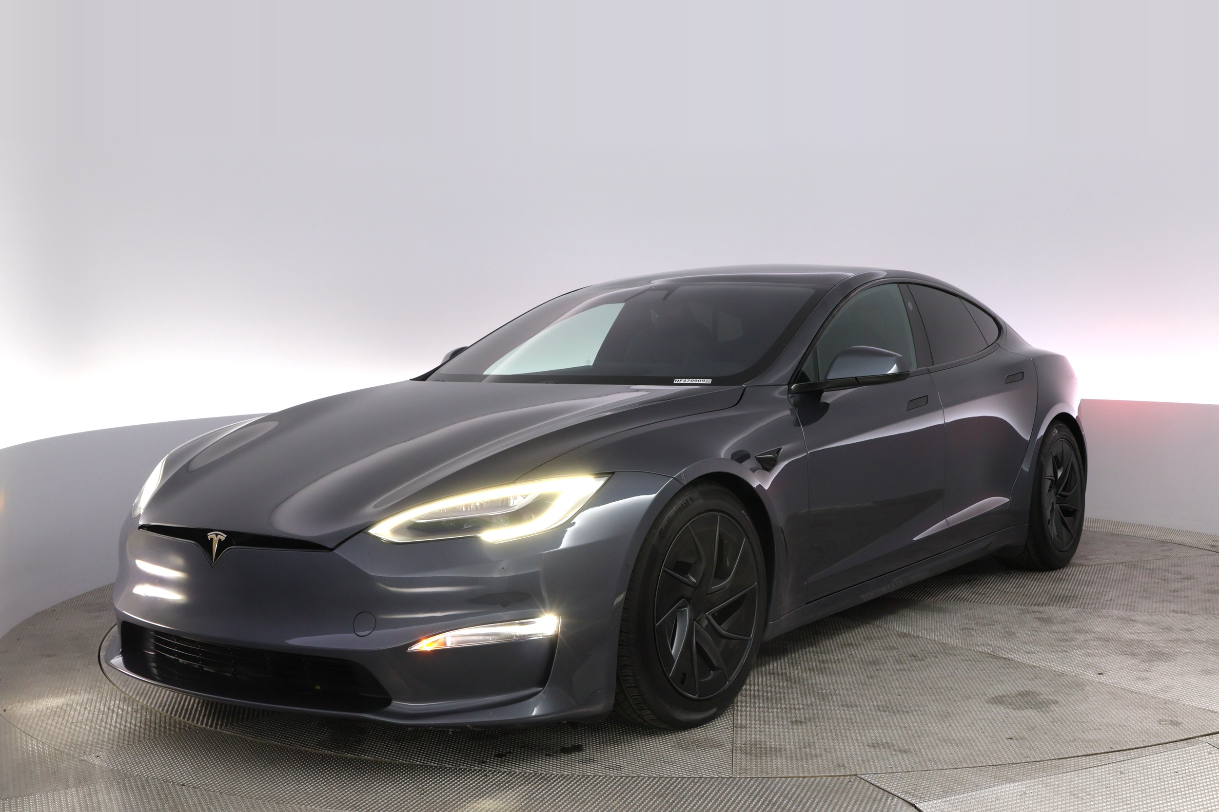2022 Tesla Model S -'s photo