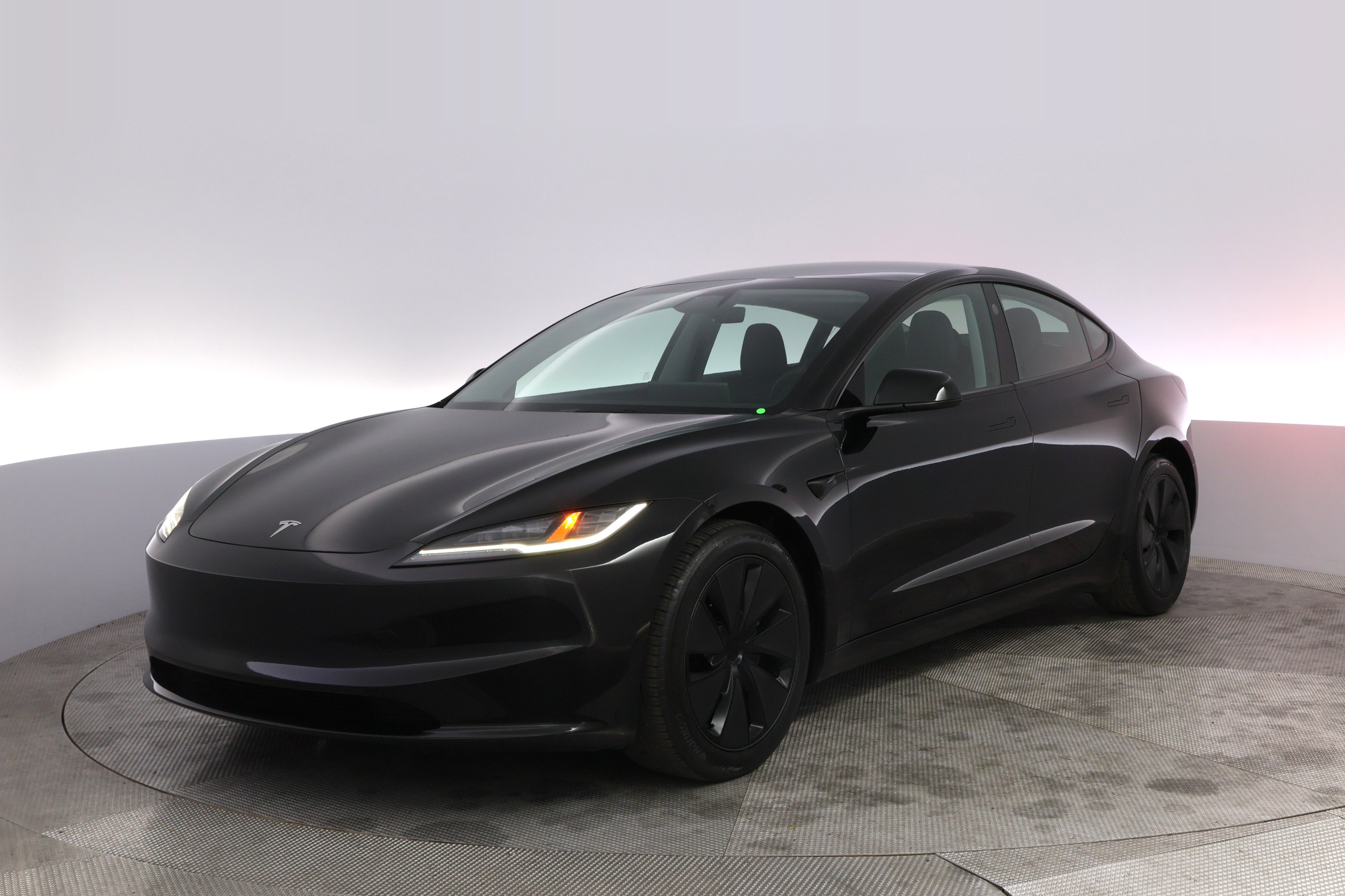 2024 Tesla Model 3 -'s photo