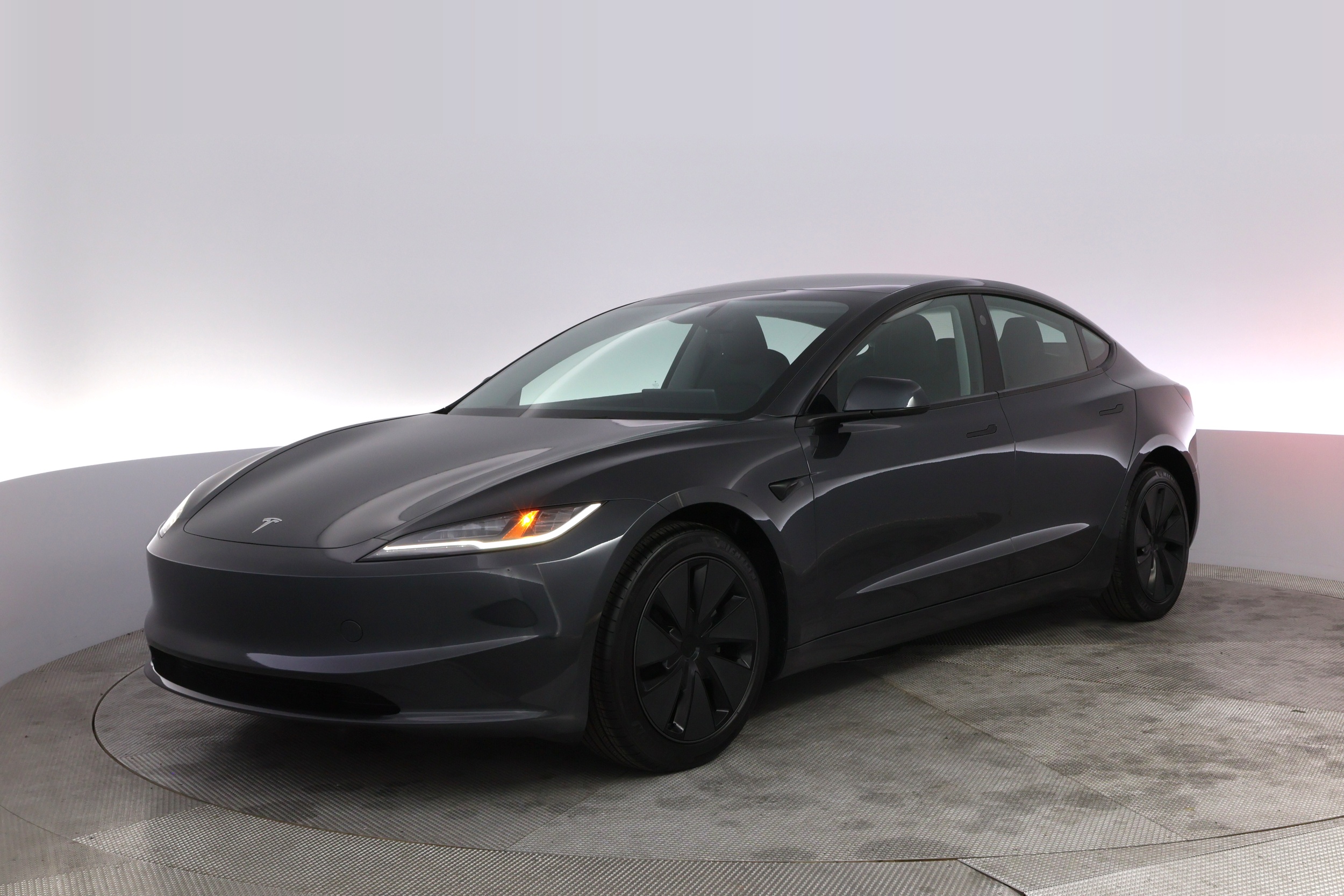 2025 Tesla Model 3 Long Range's photo
