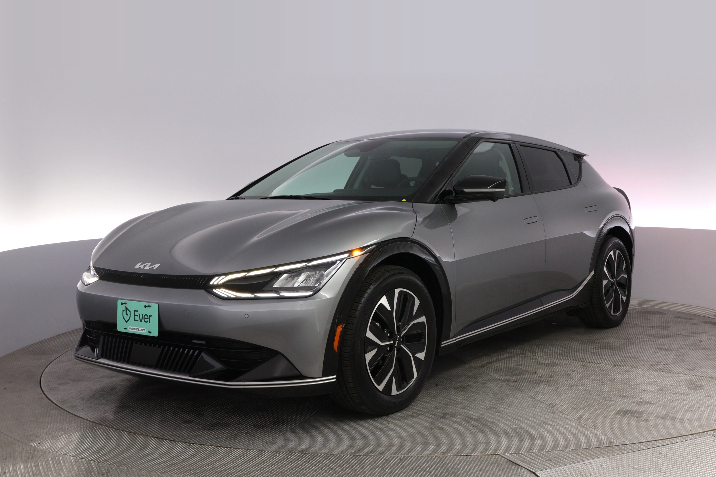 2024 Kia EV6 Wind's photo