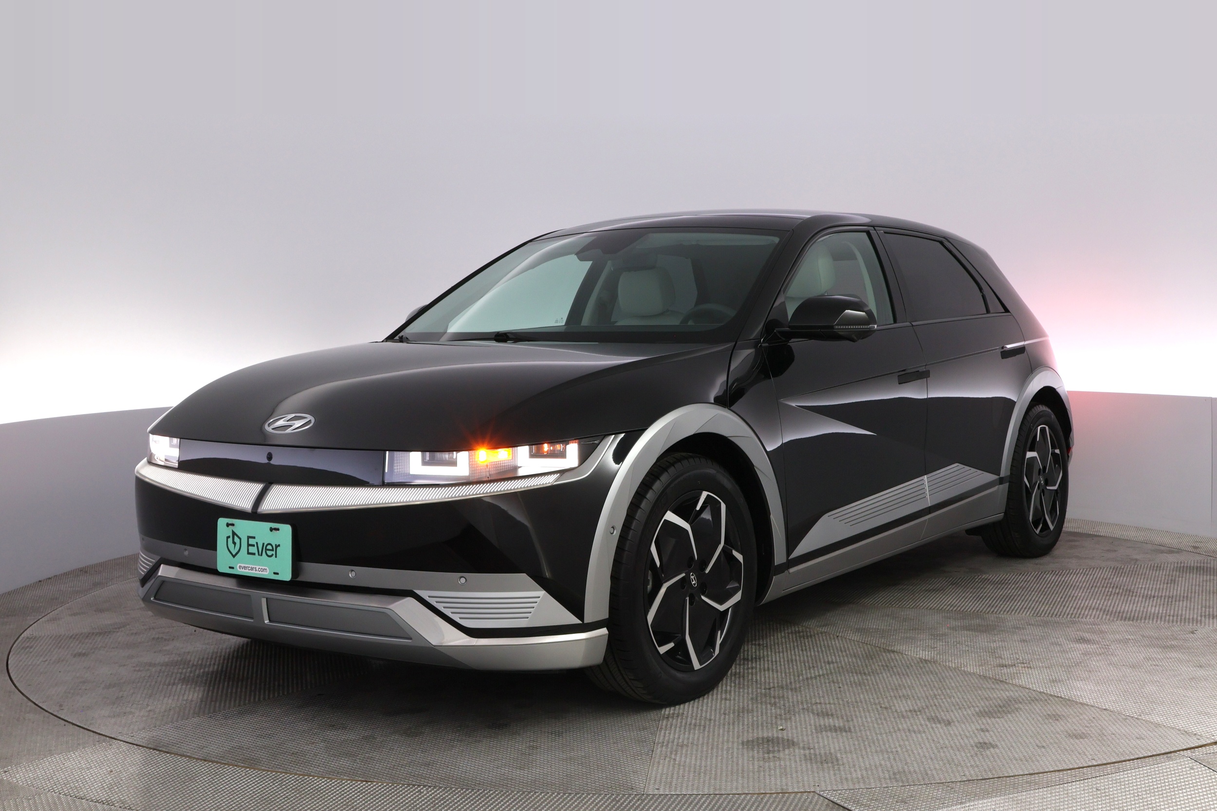 2024 Hyundai Ioniq 5 Limited RWD's photo