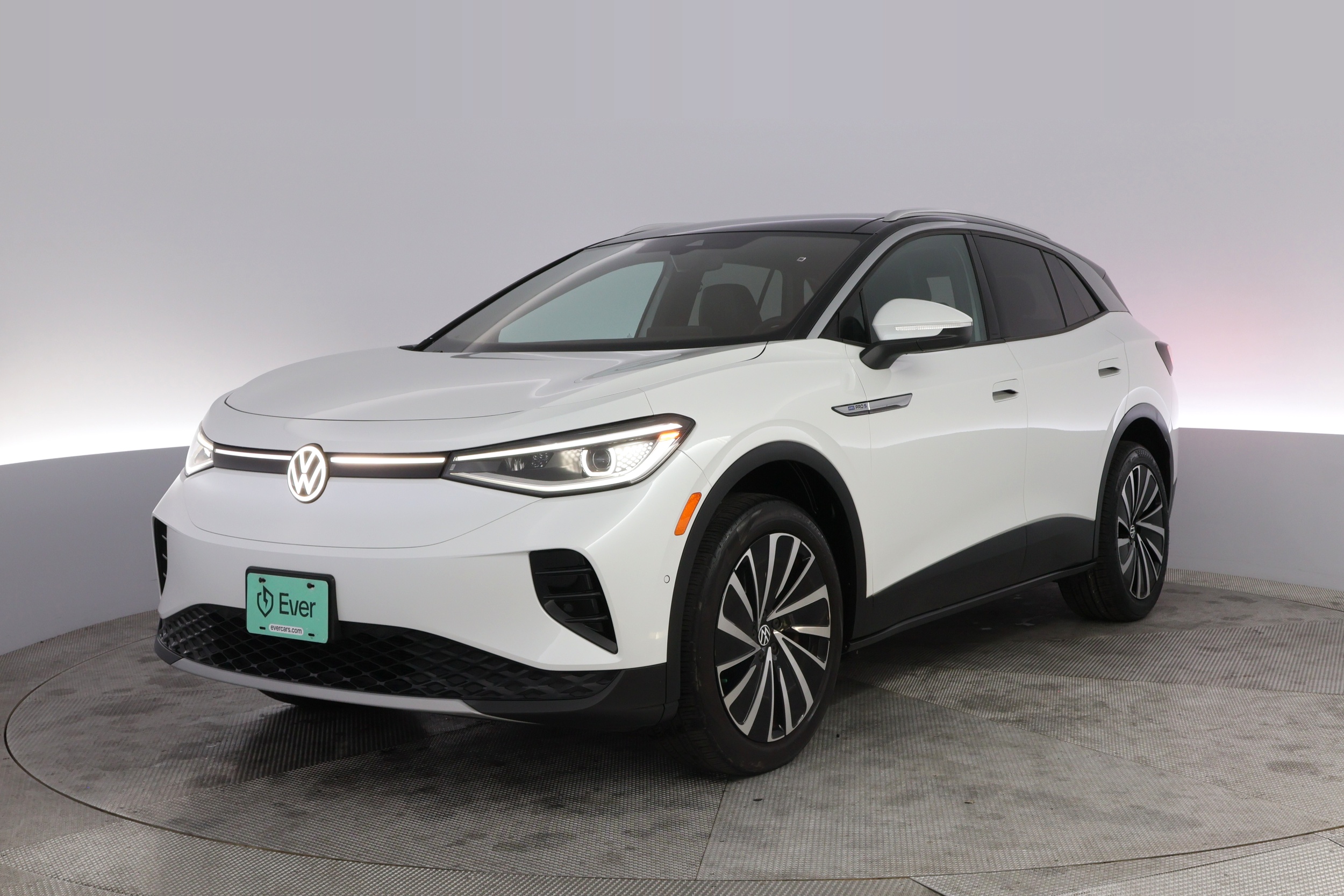 2023 Volkswagen ID.4 PRO S PLUS AWD's photo
