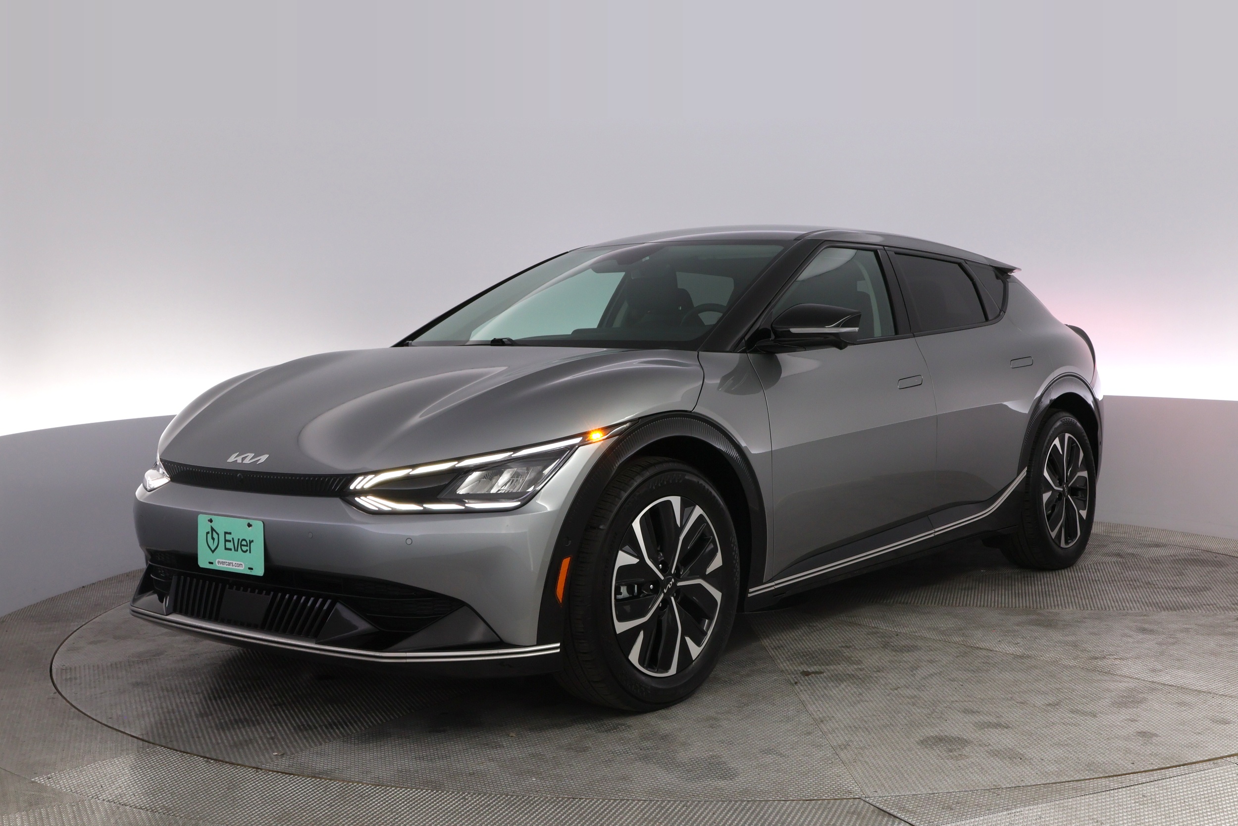 2024 Kia EV6 Wind's photo