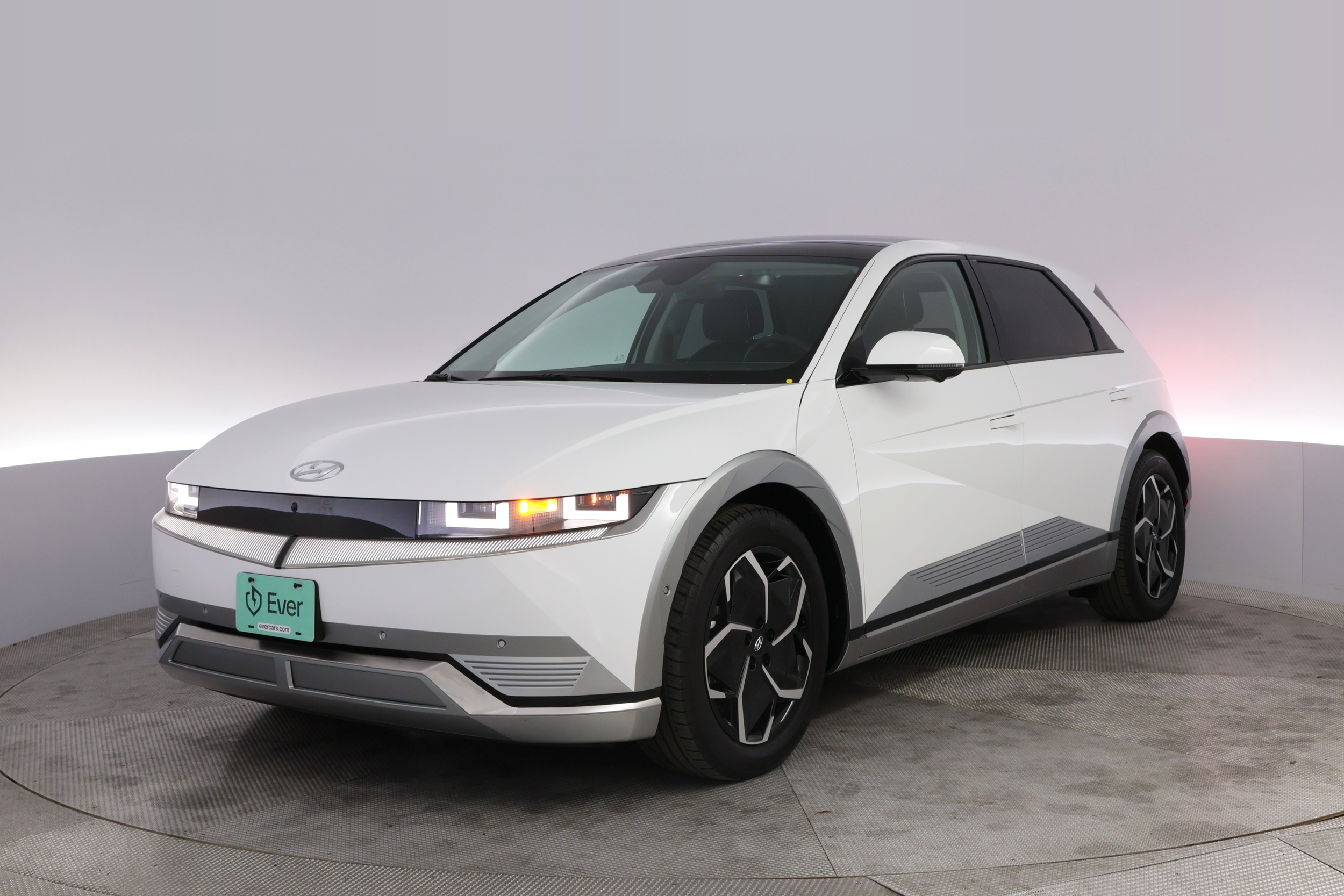 2024 Hyundai Ioniq 5 Limited RWD's photo
