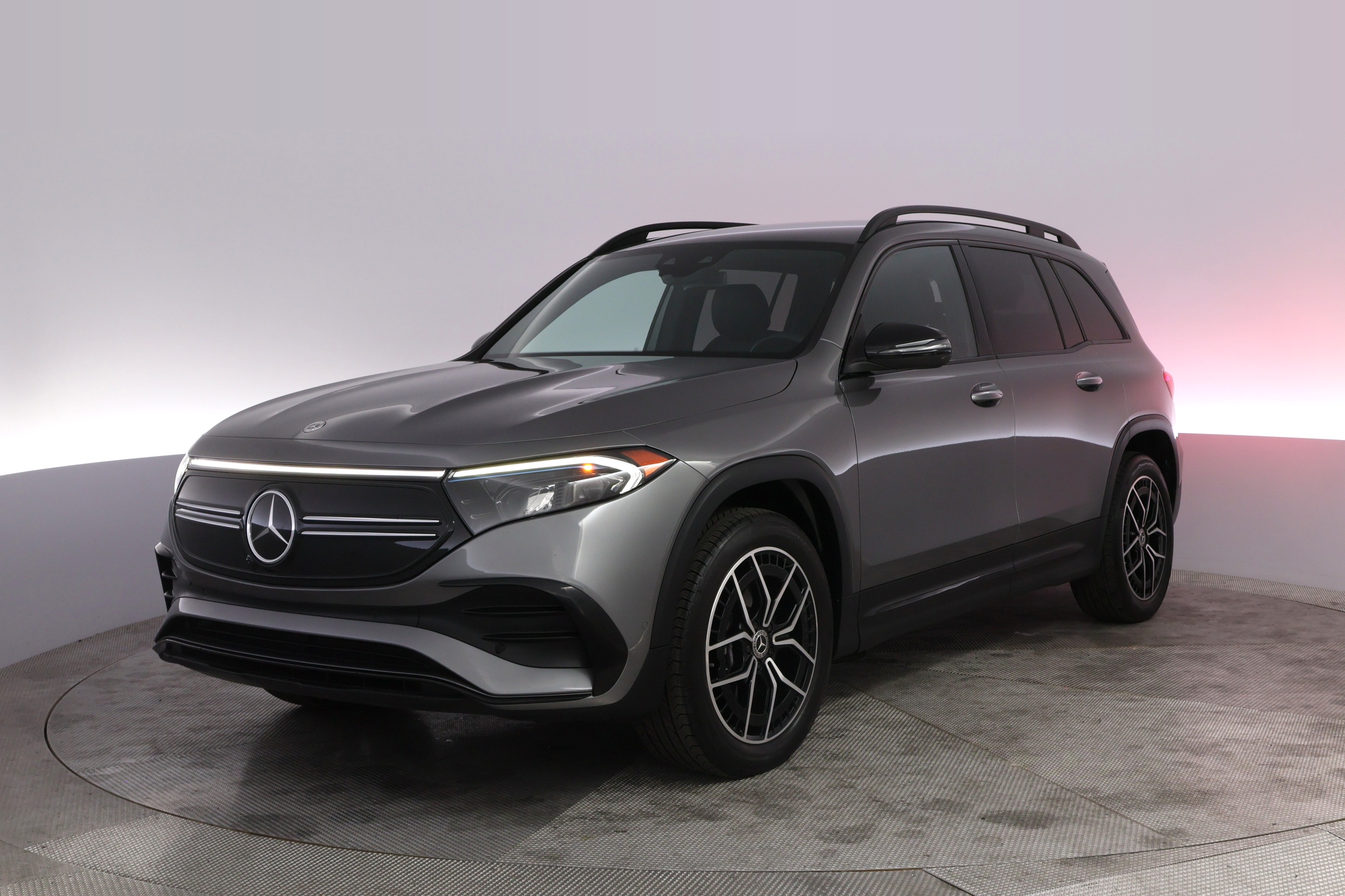 2023 Mercedes-Benz EQB EQB 250+'s photo