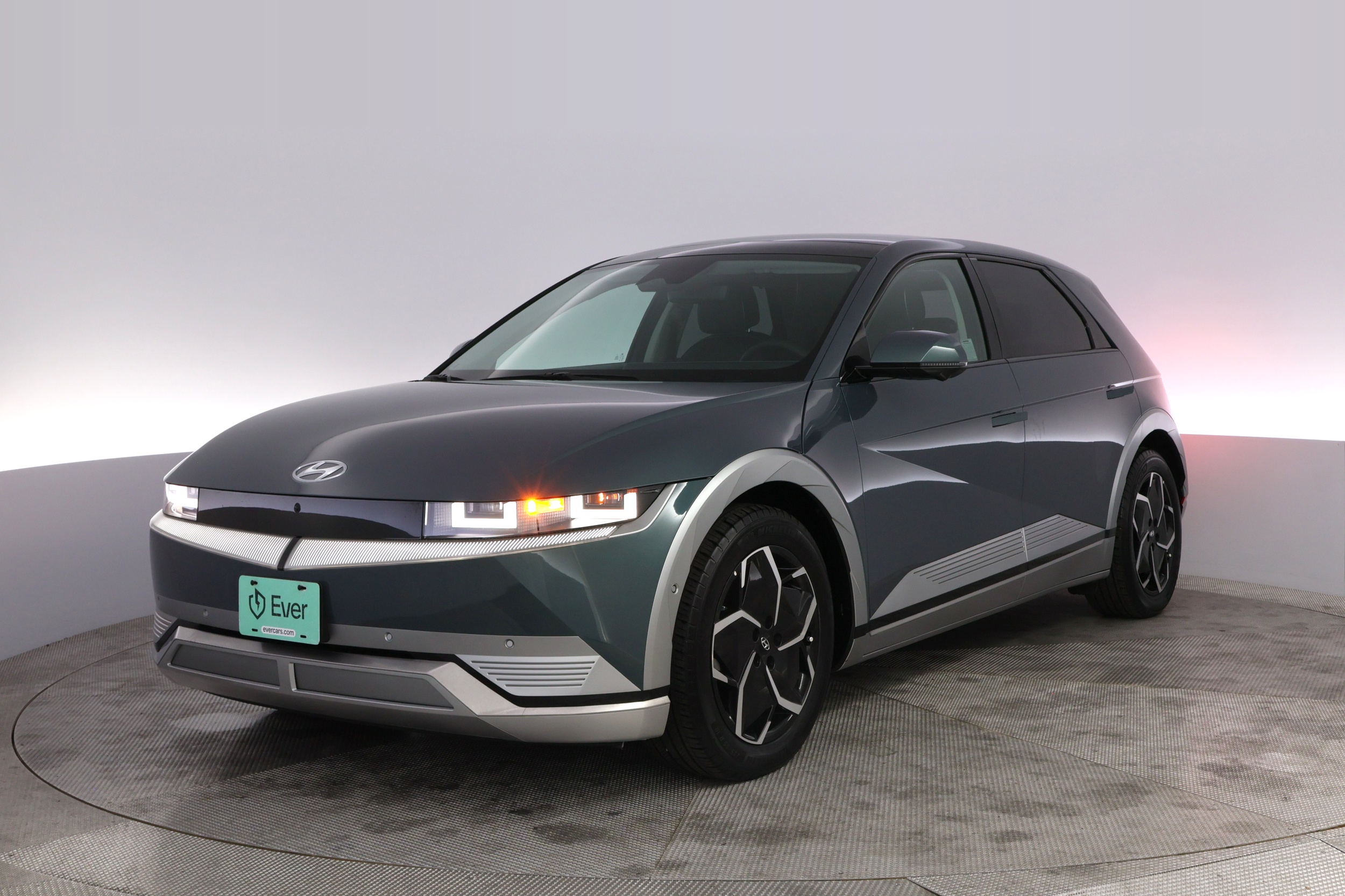 2024 Hyundai Ioniq 5 Limited RWD's photo