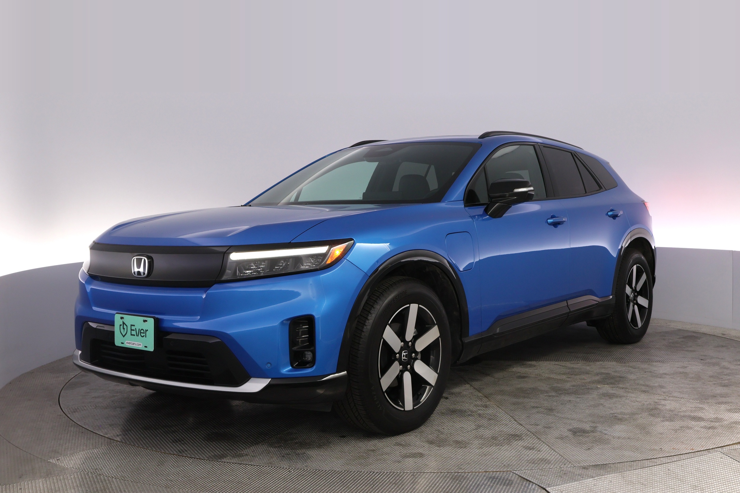 2024 Honda Prologue Touring AWD's photo