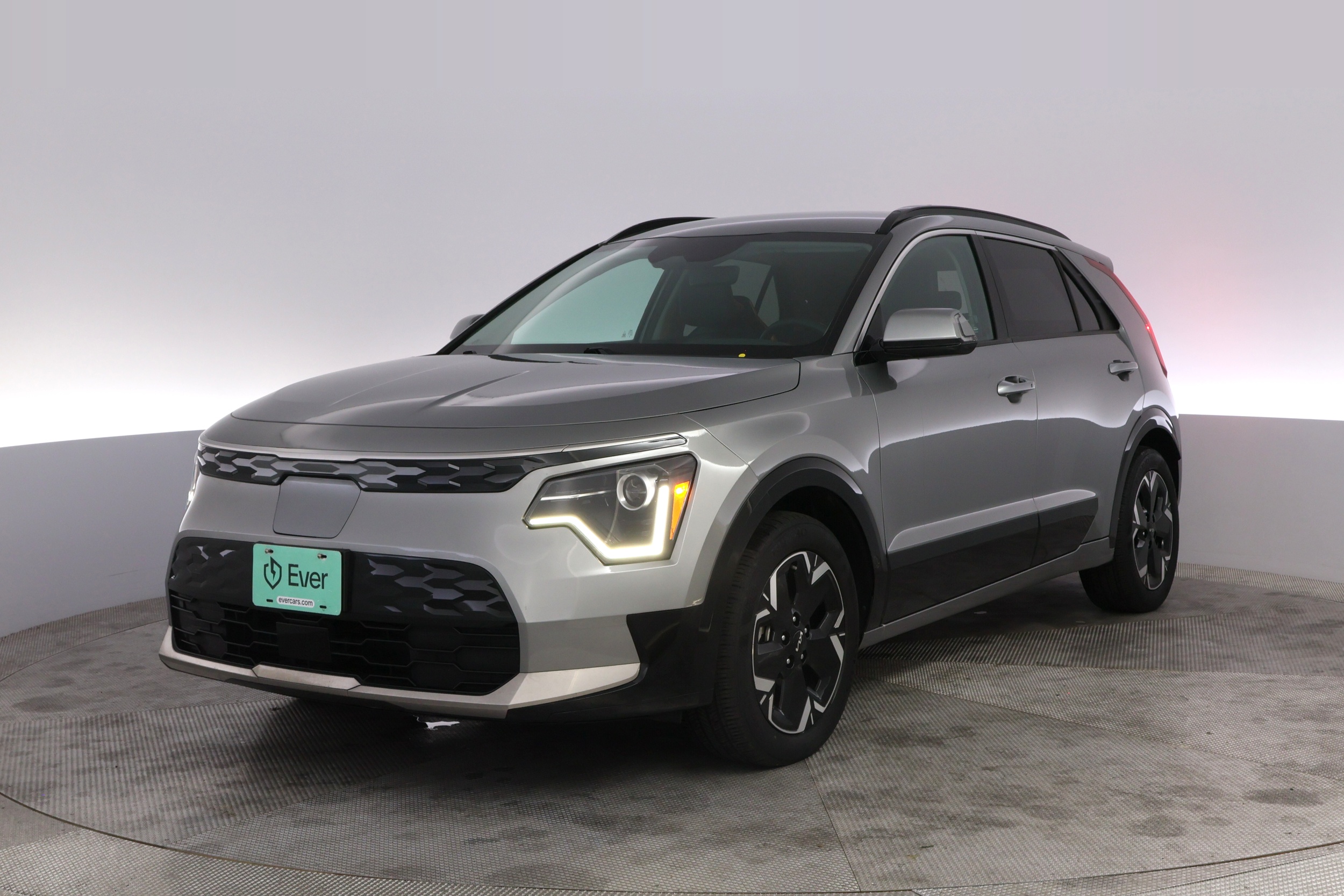 2024 Kia Niro Wind EV's photo