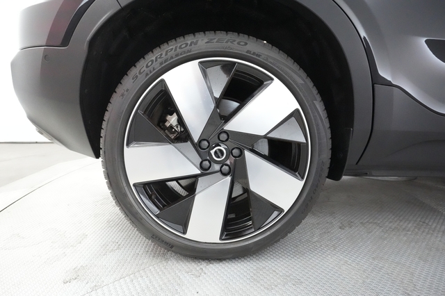 2022 Volvo C40 Recharge