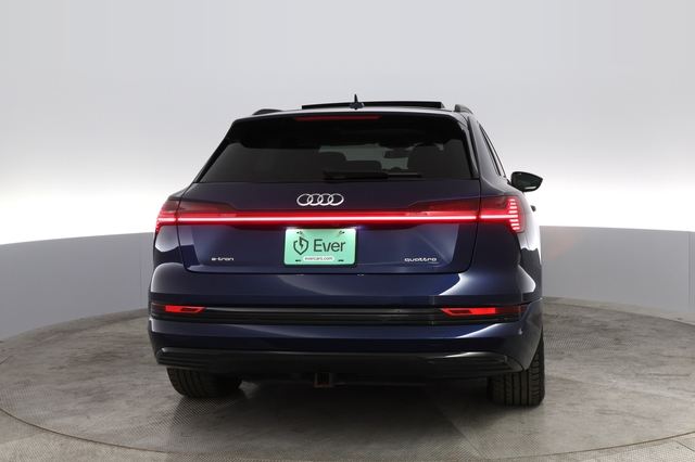 2021 Audi e-tron