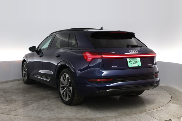 2021 Audi e-tron