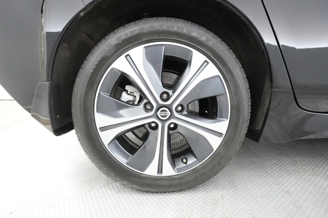 2018 Nissan LEAF