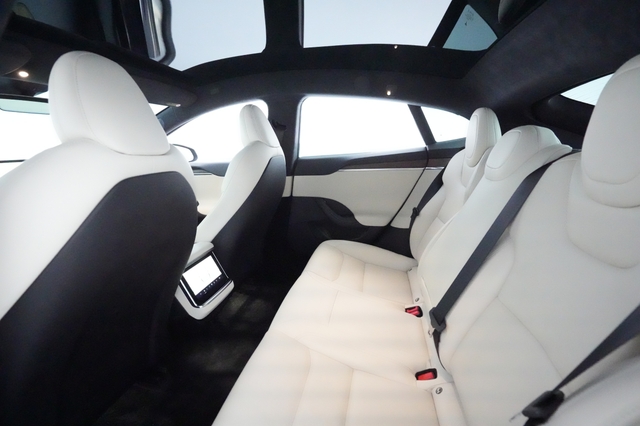 2021 Tesla Model S