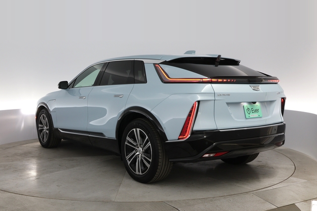 2024 Cadillac LYRIQ