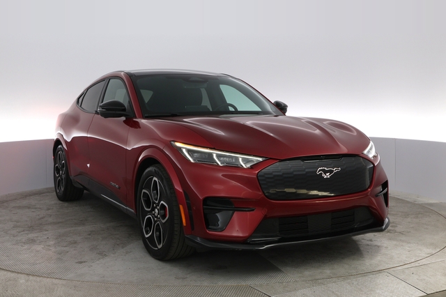 2022 Ford Mustang Mach-E