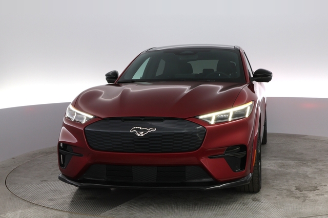 2022 Ford Mustang Mach-E