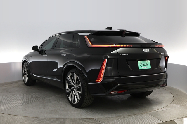 2023 Cadillac LYRIQ