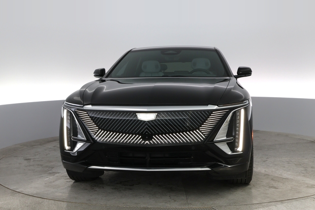 2023 Cadillac LYRIQ