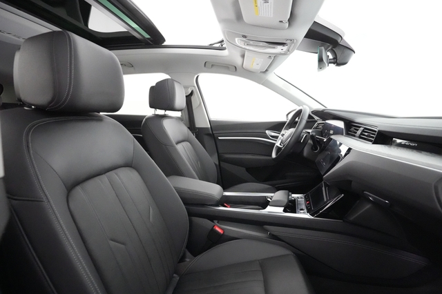 2021 Audi e-tron
