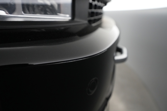 2022 Rivian R1S