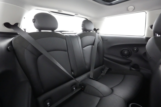 2023 MINI Cooper SE
