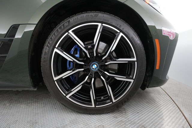 2023 BMW i4