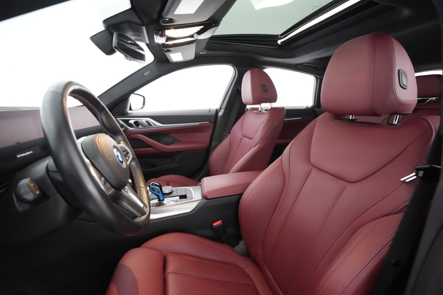2023 BMW i4