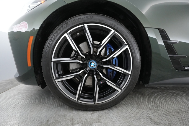 2023 BMW i4