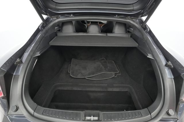 2018 Tesla Model S