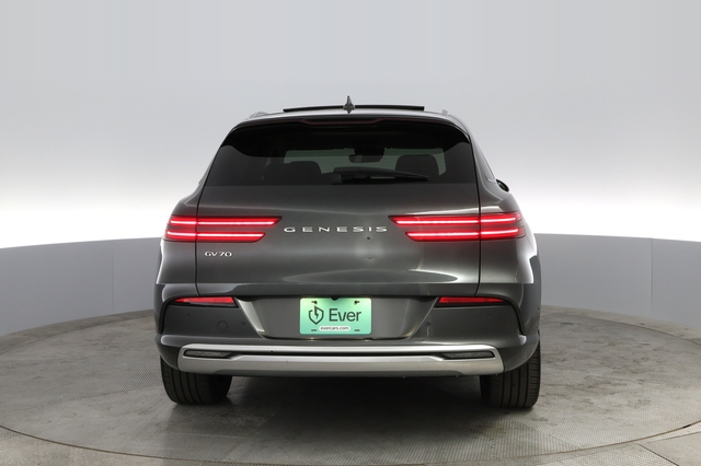 2023 Genesis Electrified GV70