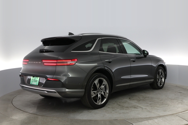 2023 Genesis Electrified GV70