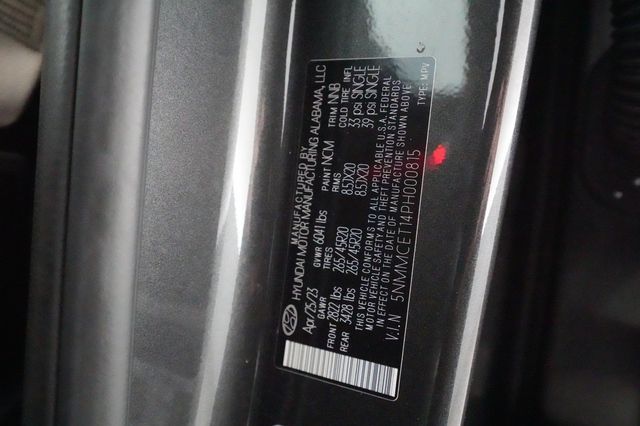 2023 Genesis Electrified GV70