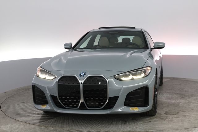 2022 BMW i4