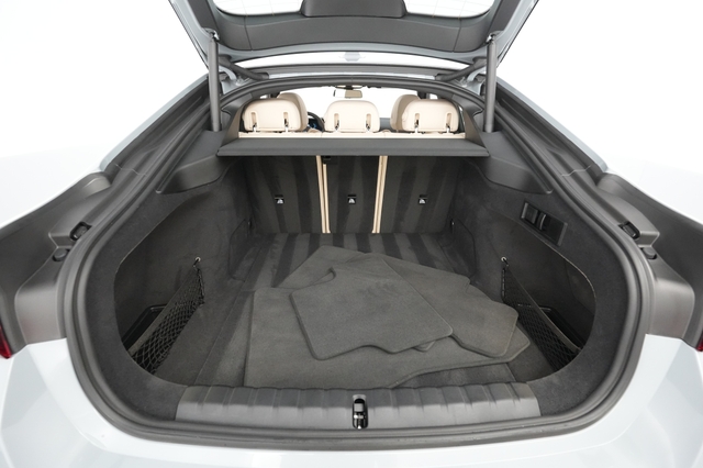 2022 BMW i4